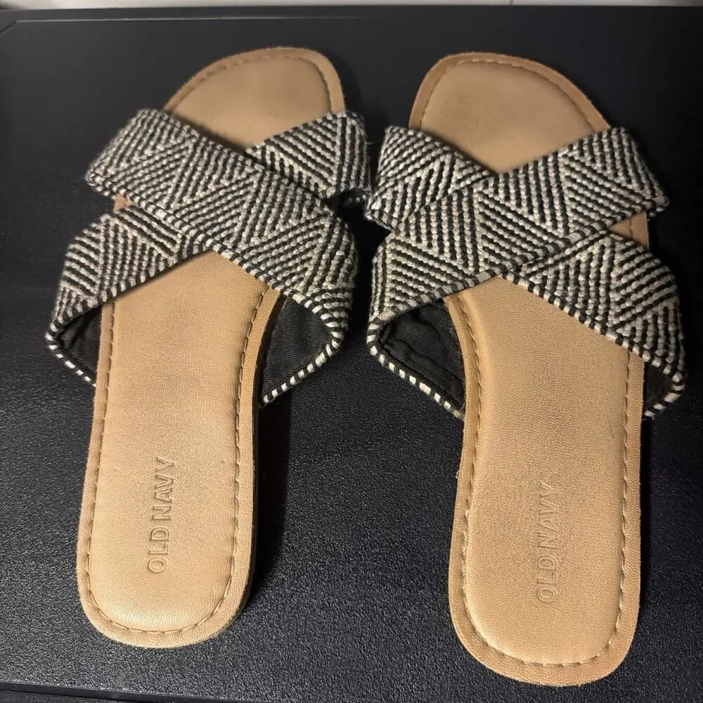 3 Pair Lot Of Summer Slides/ Sandals Old Navy Universal Thread Women’s 7